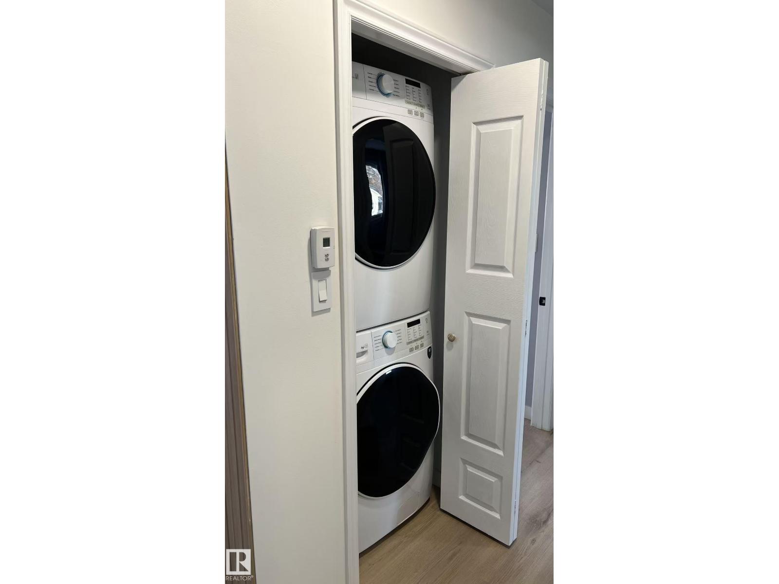 10226 154 St Nw, Edmonton, Alberta  T5P 2H4 - Photo 17 - E4470935