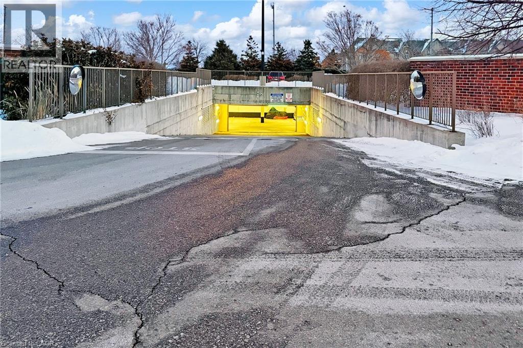 3060 Rotary Way Unit# 103, Burlington, Ontario  L7M 0G9 - Photo 29 - 40800002