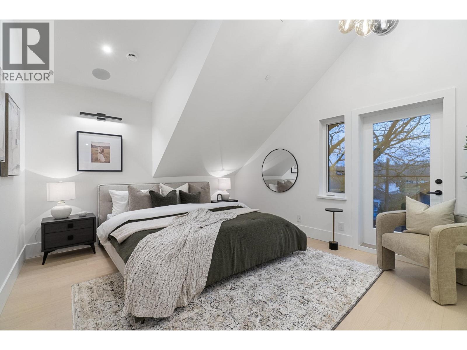 1 1945 E 13th Avenue, Vancouver, British Columbia  V5N 2C3 - Photo 13 - R3081319