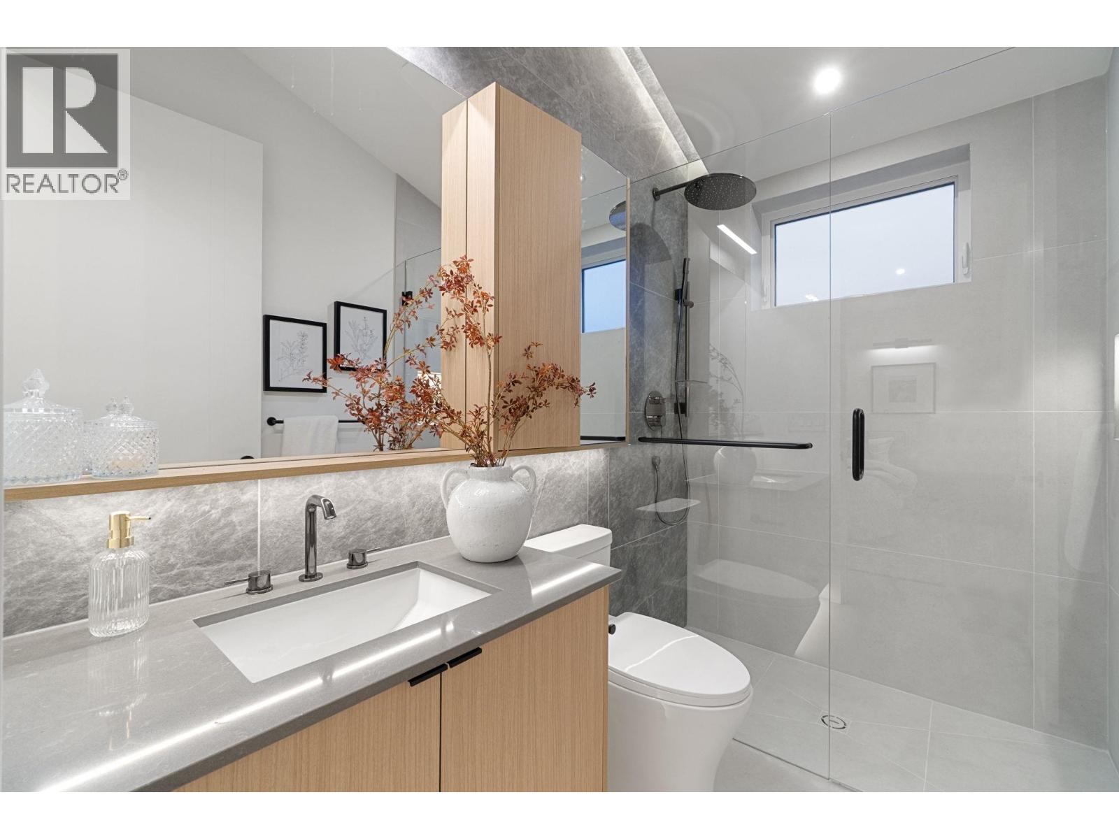 1 1945 E 13th Avenue, Vancouver, British Columbia  V5N 2C3 - Photo 16 - R3081319