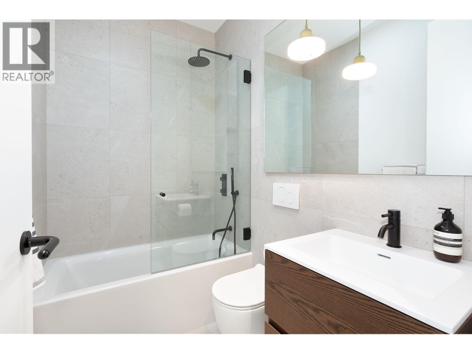 3565 Falcon Crescent, Whistler, British Columbia  V8E 0B9 - Photo 23 - R3065880