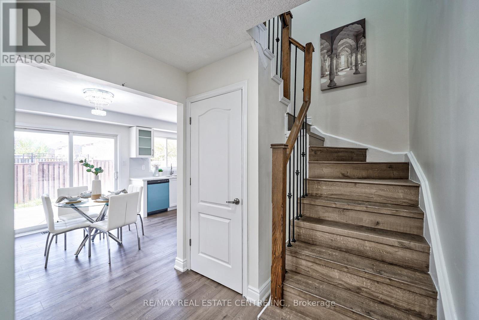 4 Hedgeline Street, Brampton, Ontario  L7A 2Z4 - Photo 10 - W12726314