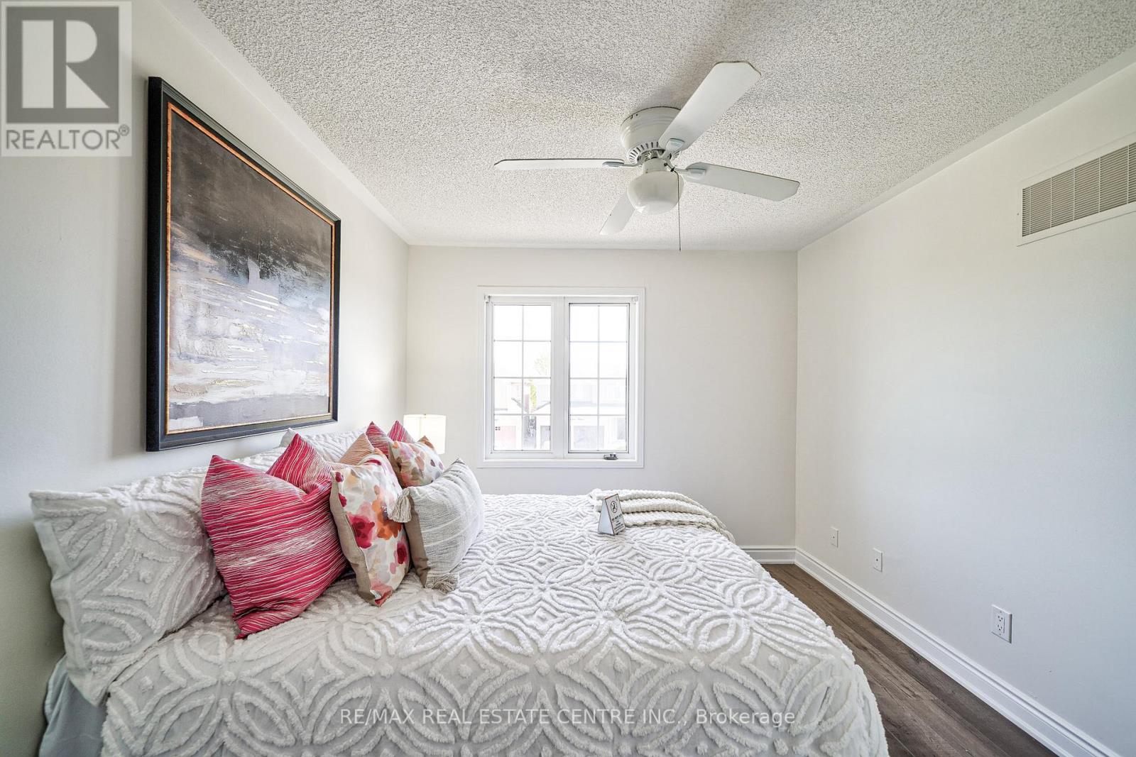 4 Hedgeline Street, Brampton, Ontario  L7A 2Z4 - Photo 26 - W12726314