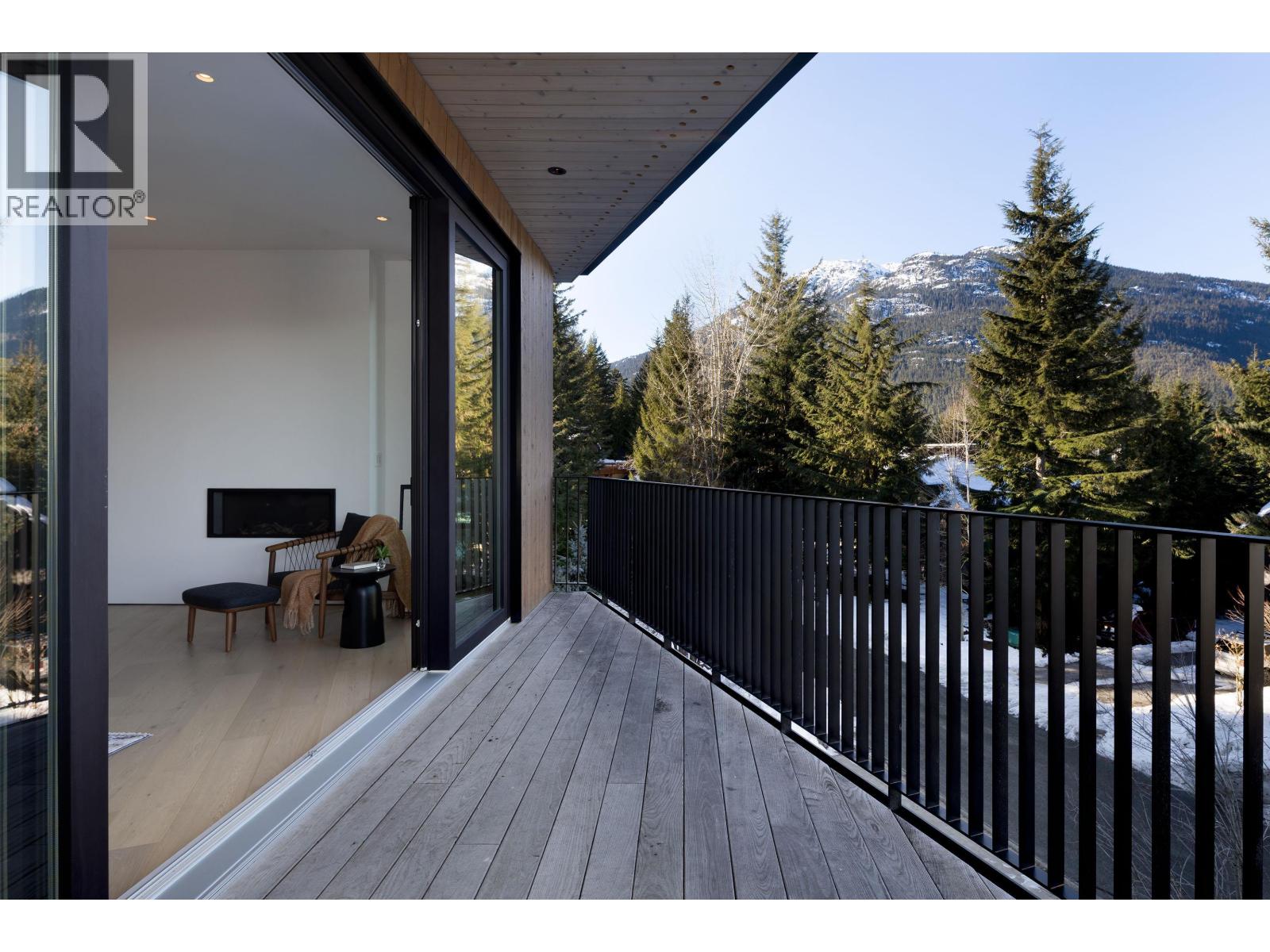 3565 Falcon Crescent, Whistler, British Columbia  V8E 0B9 - Photo 19 - R3065880