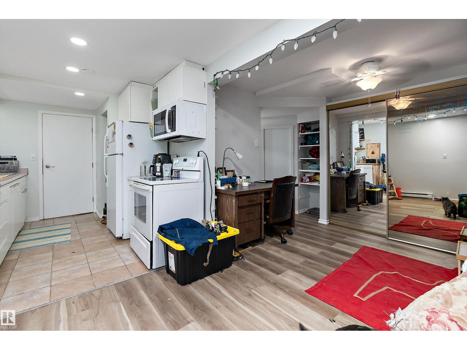 9714 88 Av Nw, Edmonton, Alberta  T6E 2P9 - Photo 22 - E4470944