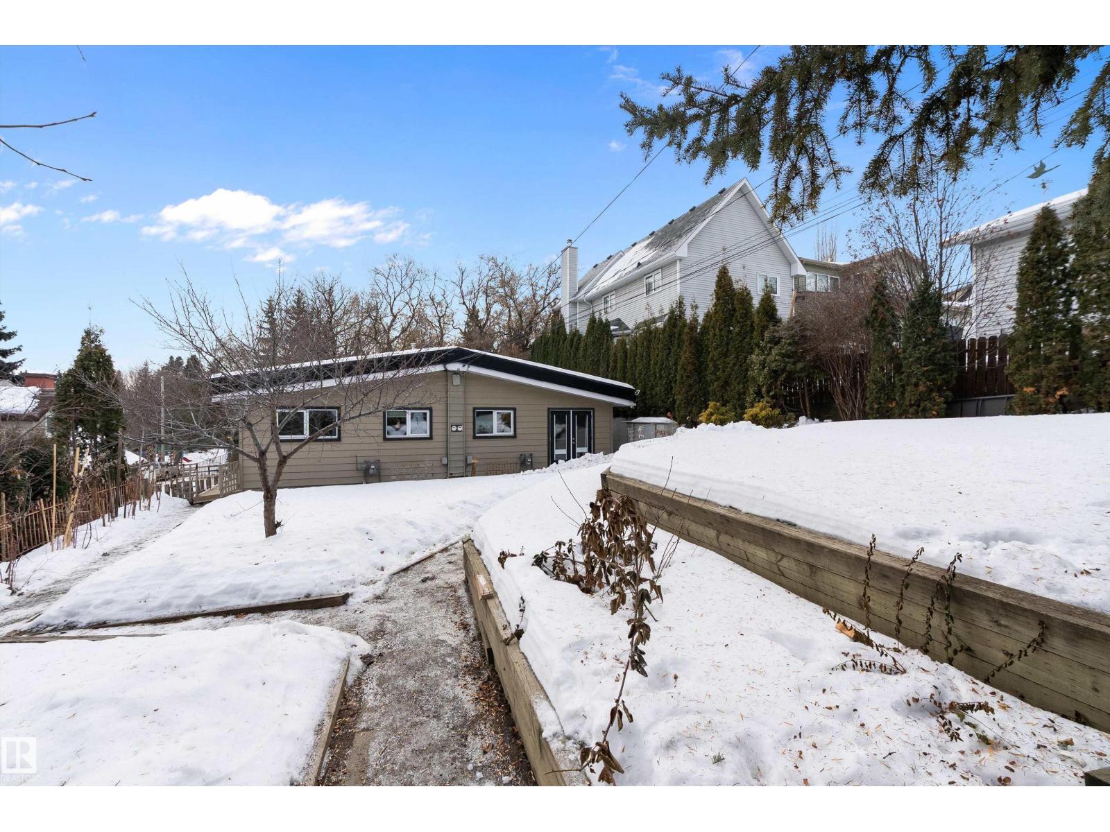 9714 88 Av Nw, Edmonton, Alberta  T6E 2P9 - Photo 30 - E4470944