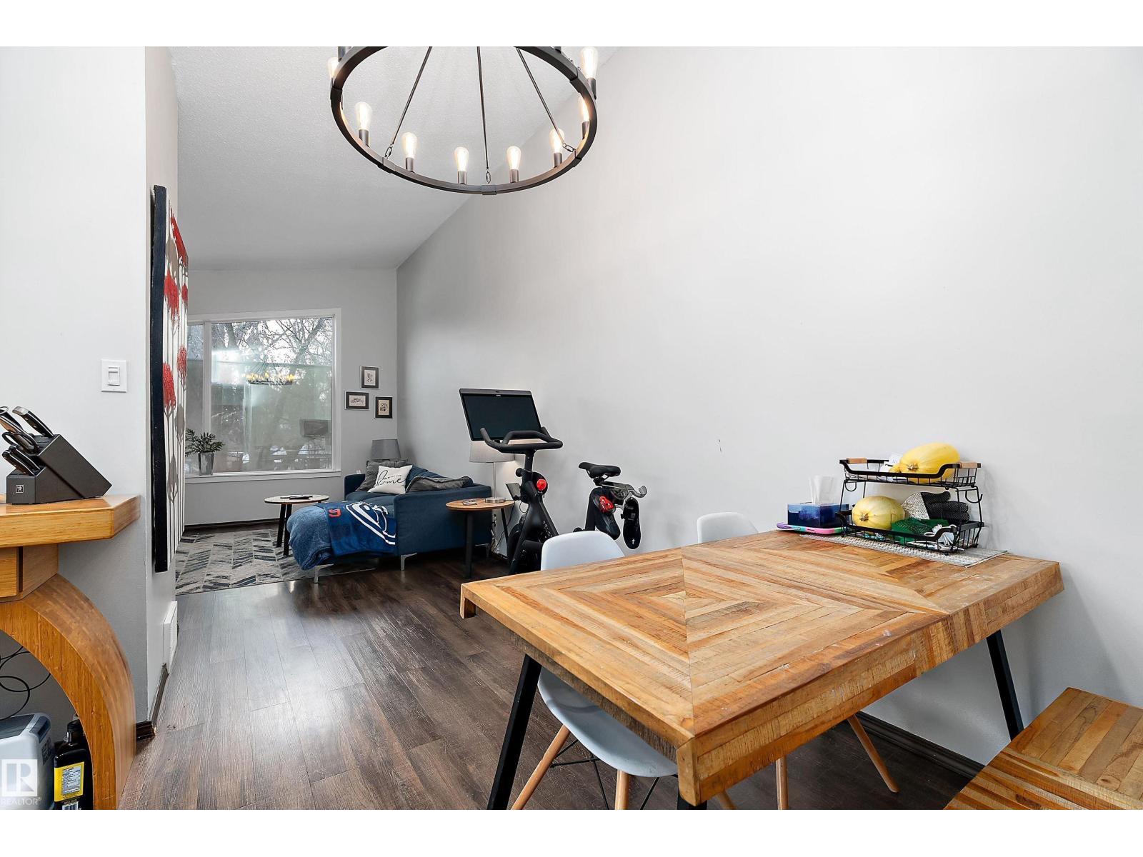 9714 88 Av Nw, Edmonton, Alberta  T6E 2P9 - Photo 9 - E4470944