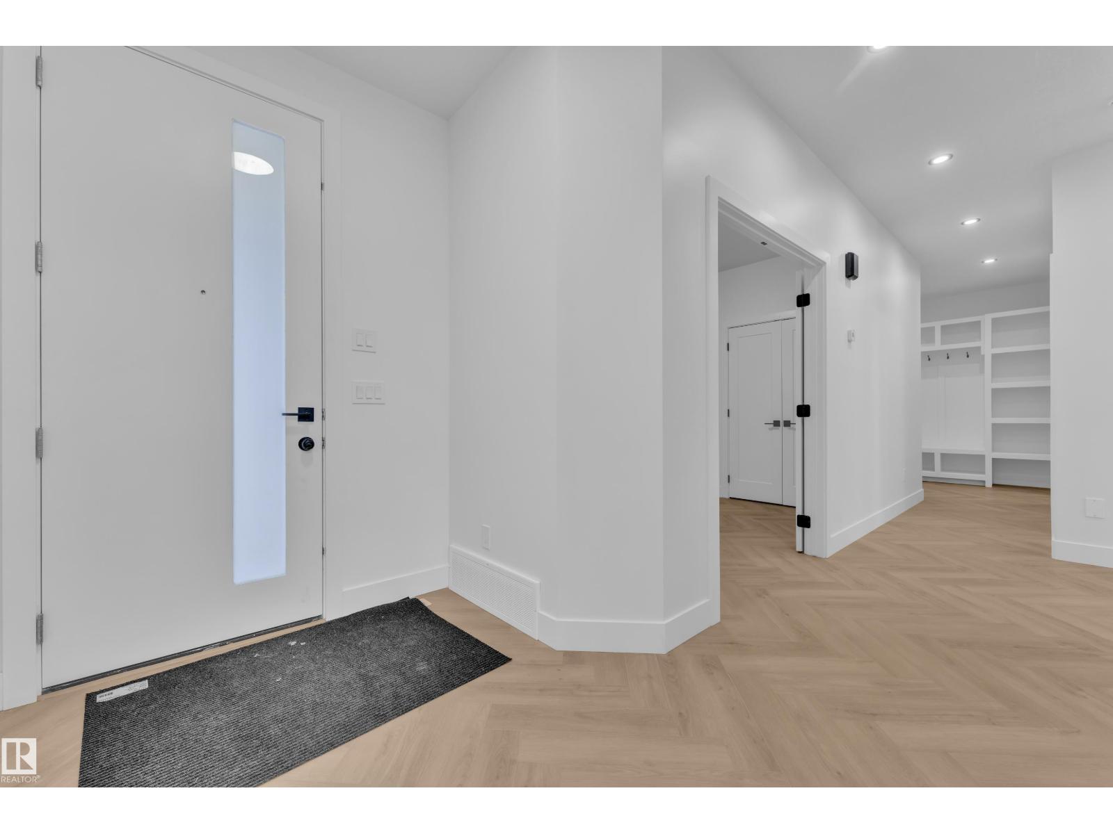 749 Astoria Wy, Devon, Alberta  T9G 0M7 - Photo 4 - E4470947