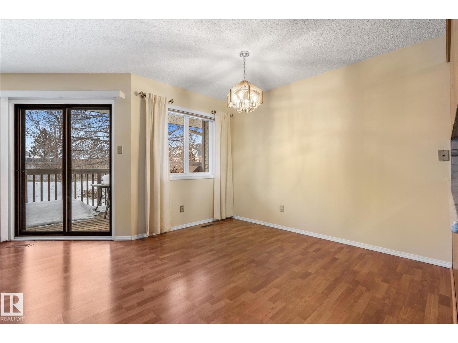 10728 153 Av Nw, Edmonton, Alberta  T5X 5T9 - Photo 10 - E4470948