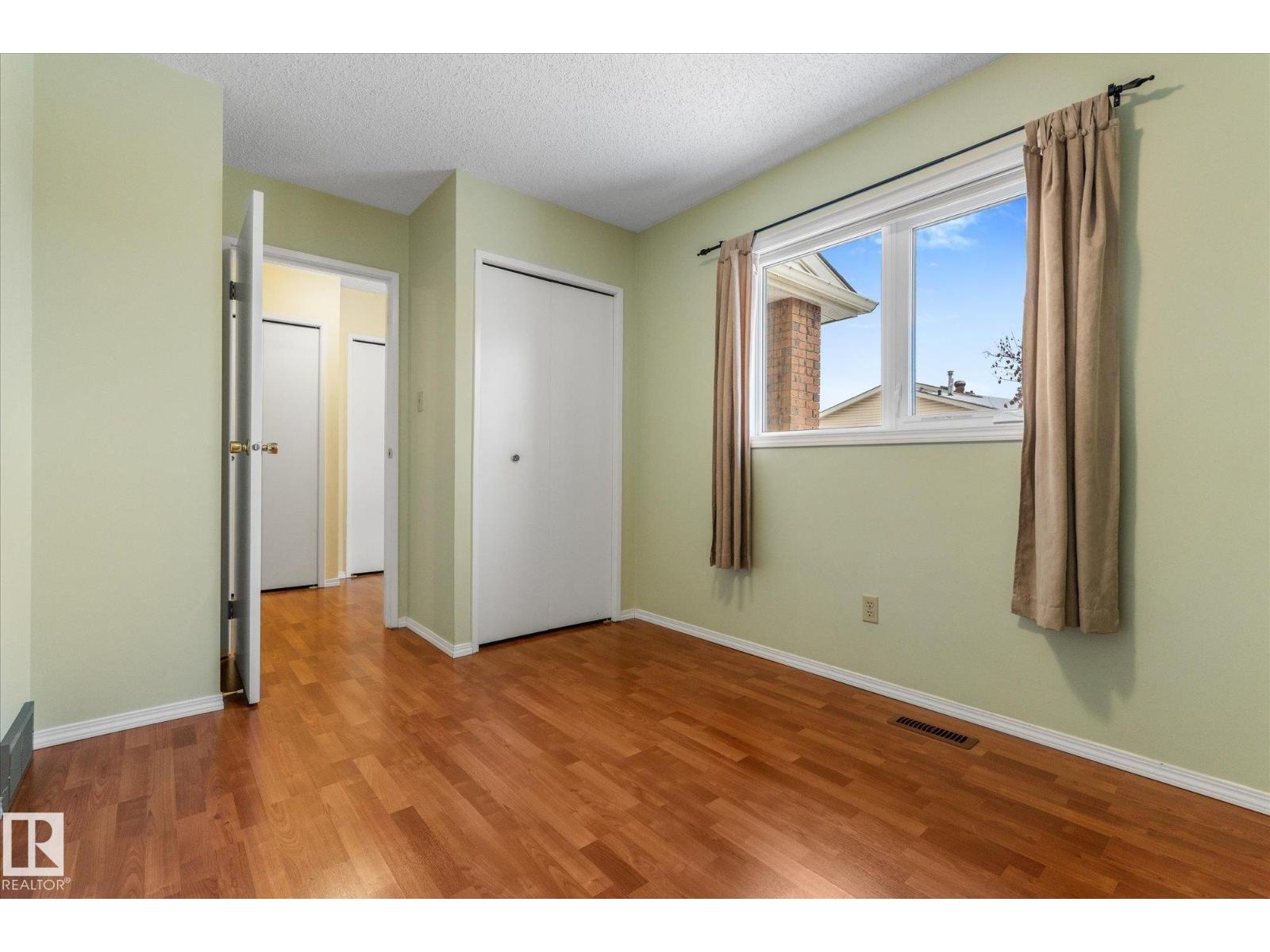 10728 153 Av Nw, Edmonton, Alberta  T5X 5T9 - Photo 5 - E4470948