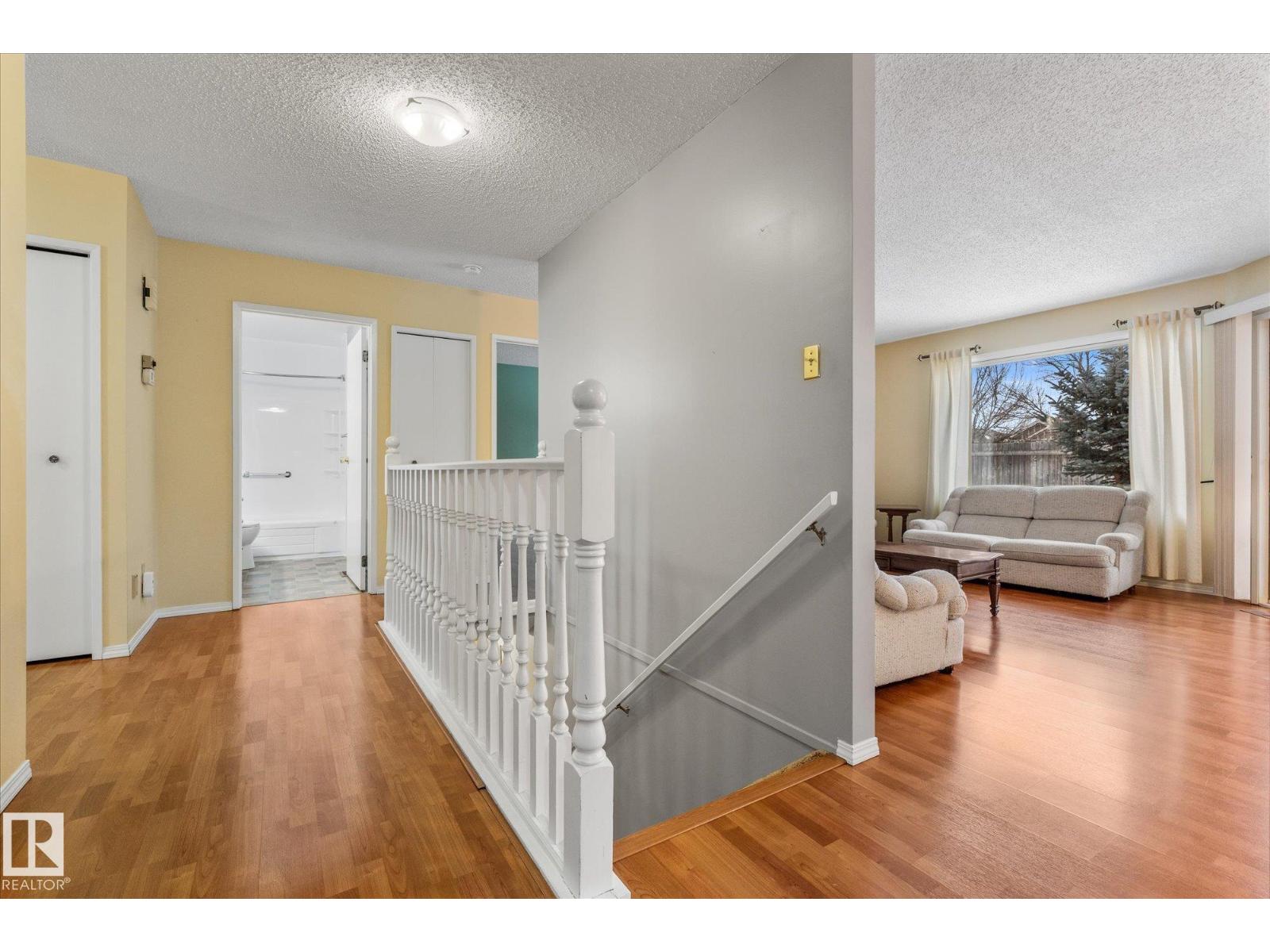 10728 153 Av Nw, Edmonton, Alberta  T5X 5T9 - Photo 6 - E4470948