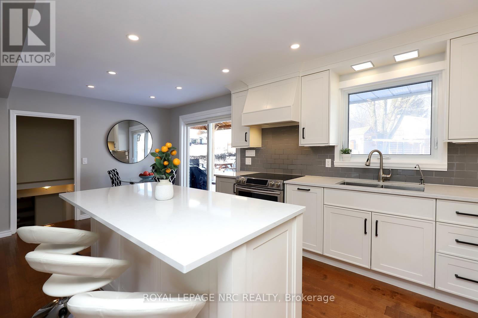 5131 Charles Street, Lincoln, Ontario  L3J 0K6 - Photo 15 - X12726306