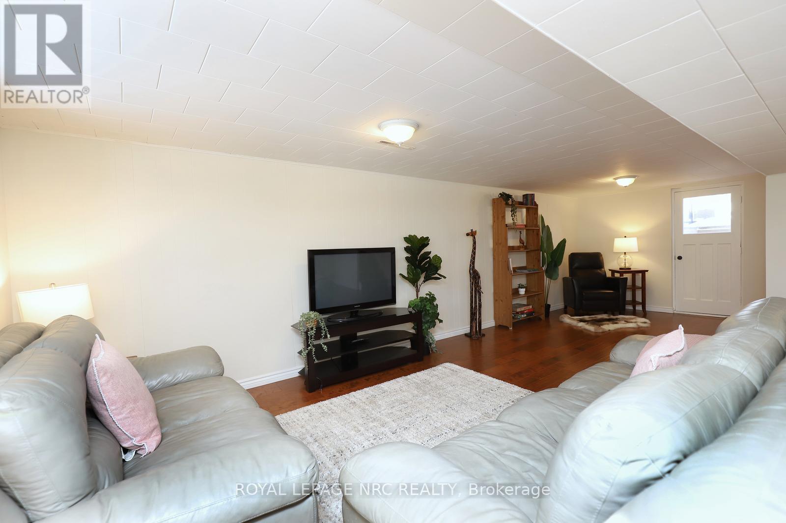 5131 Charles Street, Lincoln, Ontario  L3J 0K6 - Photo 28 - X12726306