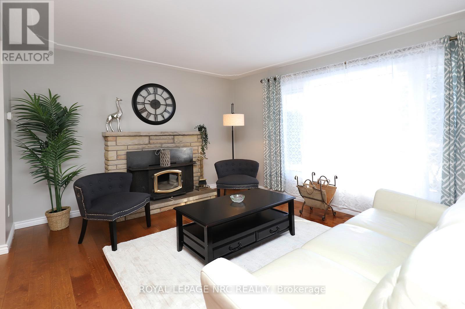 5131 Charles Street, Lincoln, Ontario  L3J 0K6 - Photo 6 - X12726306