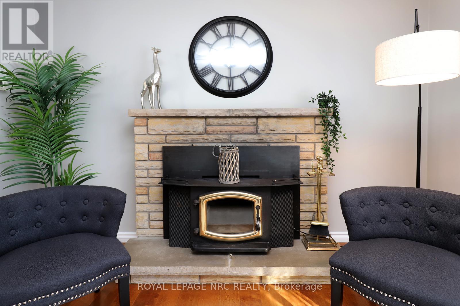 5131 Charles Street, Lincoln, Ontario  L3J 0K6 - Photo 8 - X12726306