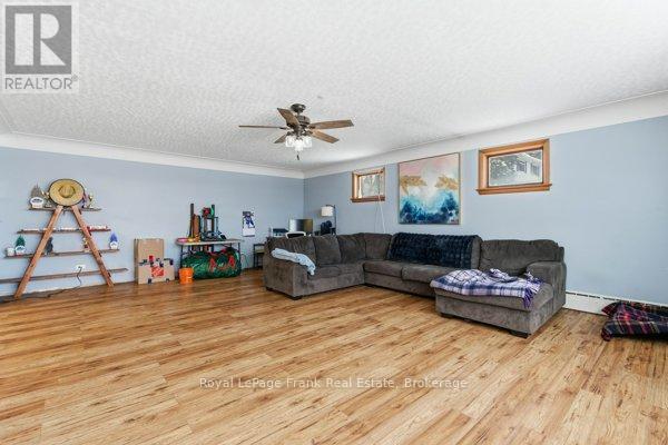 241 Bellevue Drive, Quinte West, Ontario  K8N 4Z5 - Photo 21 - X12726308