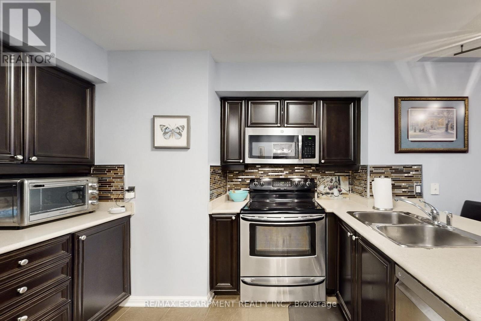 103 - 3060 Rotary Way, Burlington, Ontario  L7M 0G9 - Photo 13 - W12717422