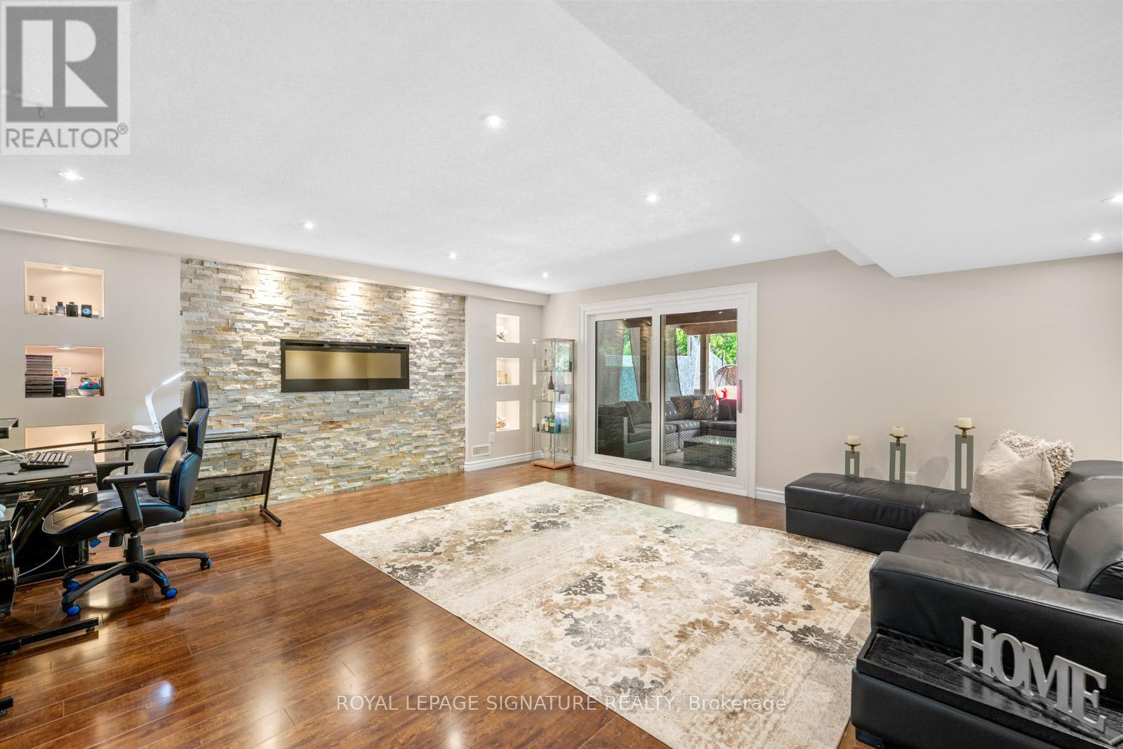 704 Robert Ferrie Drive, Kitchener, Ontario  N2R 0B2 - Photo 33 - X12725422