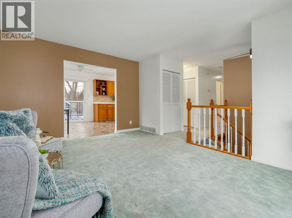 1102 Cameron Road  S, Lethbridge, Alberta  T1K 4B3 - Photo 7 - A2274892