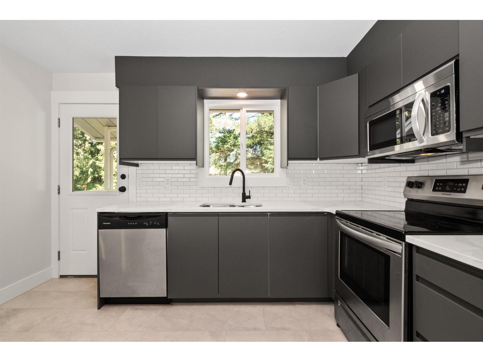 63797 Beech Avenue, Hope, Hope, British Columbia  V0X 1L2 - Photo 6 - R3082749