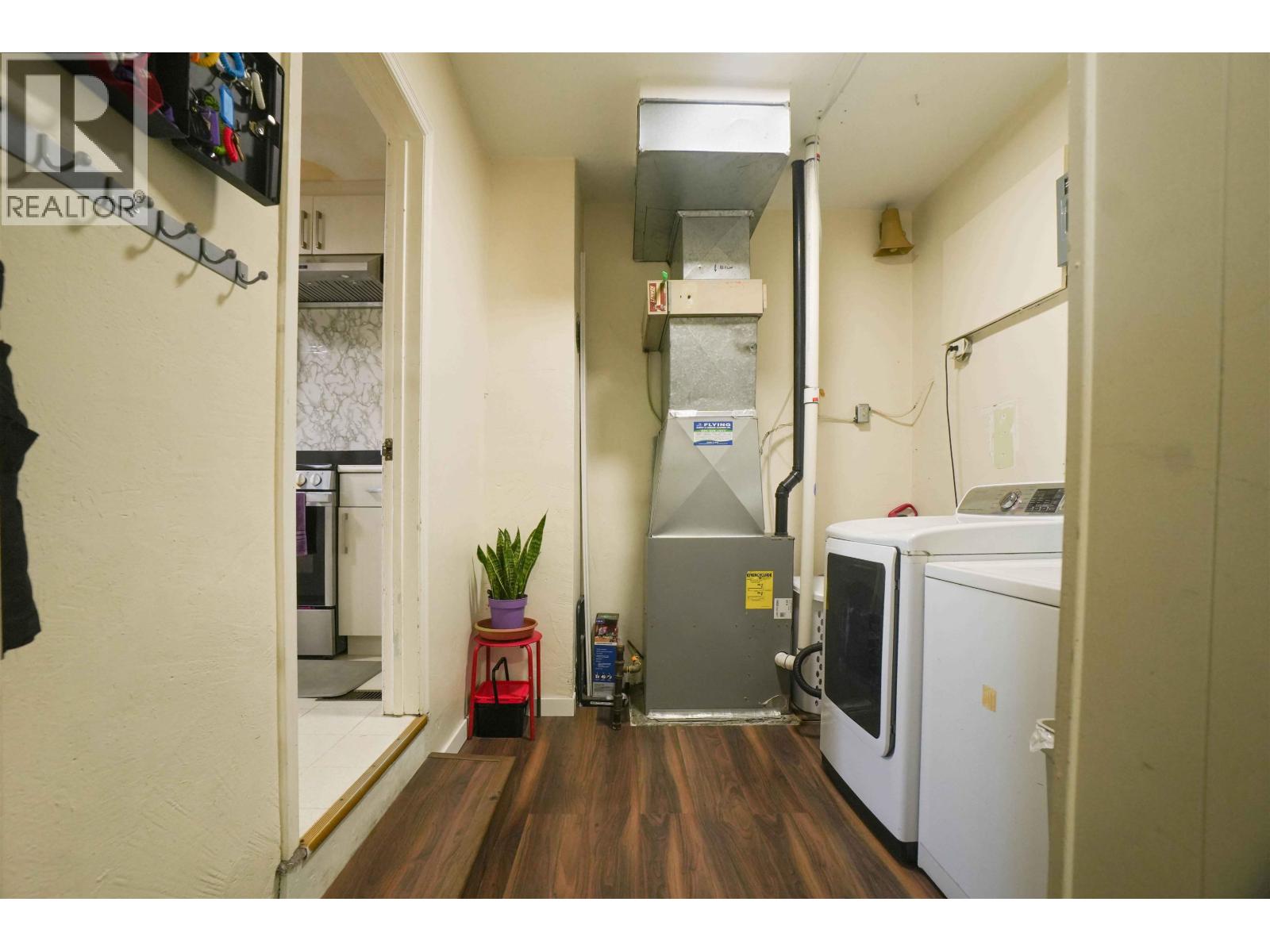 10641 Ladner Trunk Road, Delta, British Columbia  V4G 1K2 - Photo 13 - R3081834