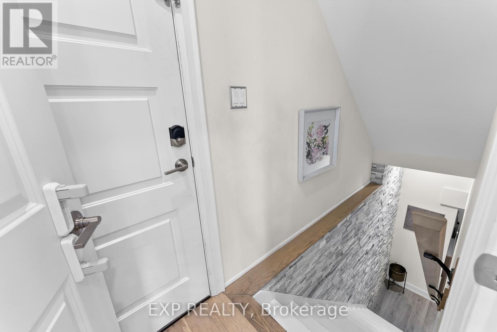 8 Leeson Street, St. Catharines, Ontario  L2T 2R1 - Photo 29 - X12726344