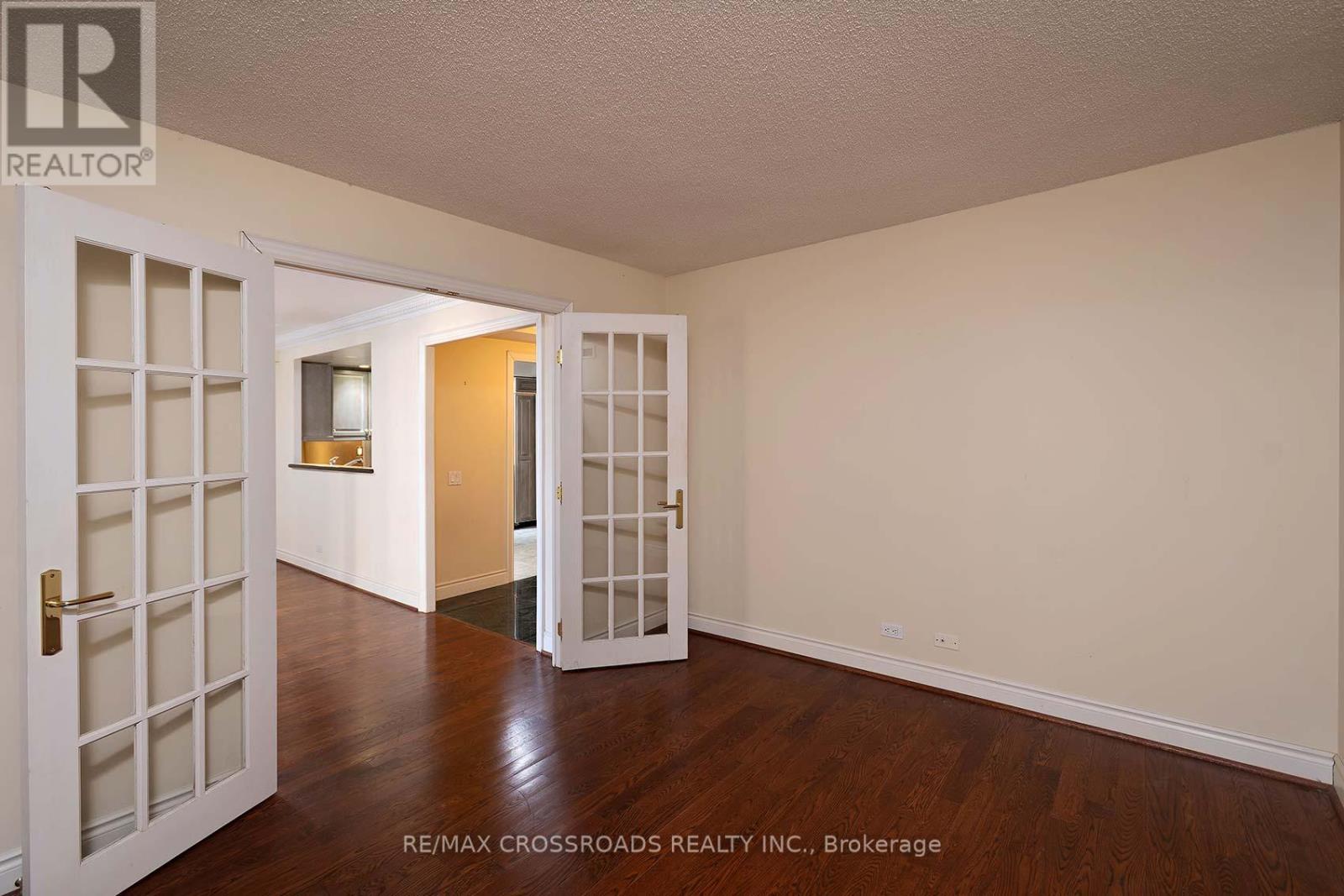 737 - 3600 Yonge Street, Toronto, Ontario  M4N 2N6 - Photo 27 - C12718832