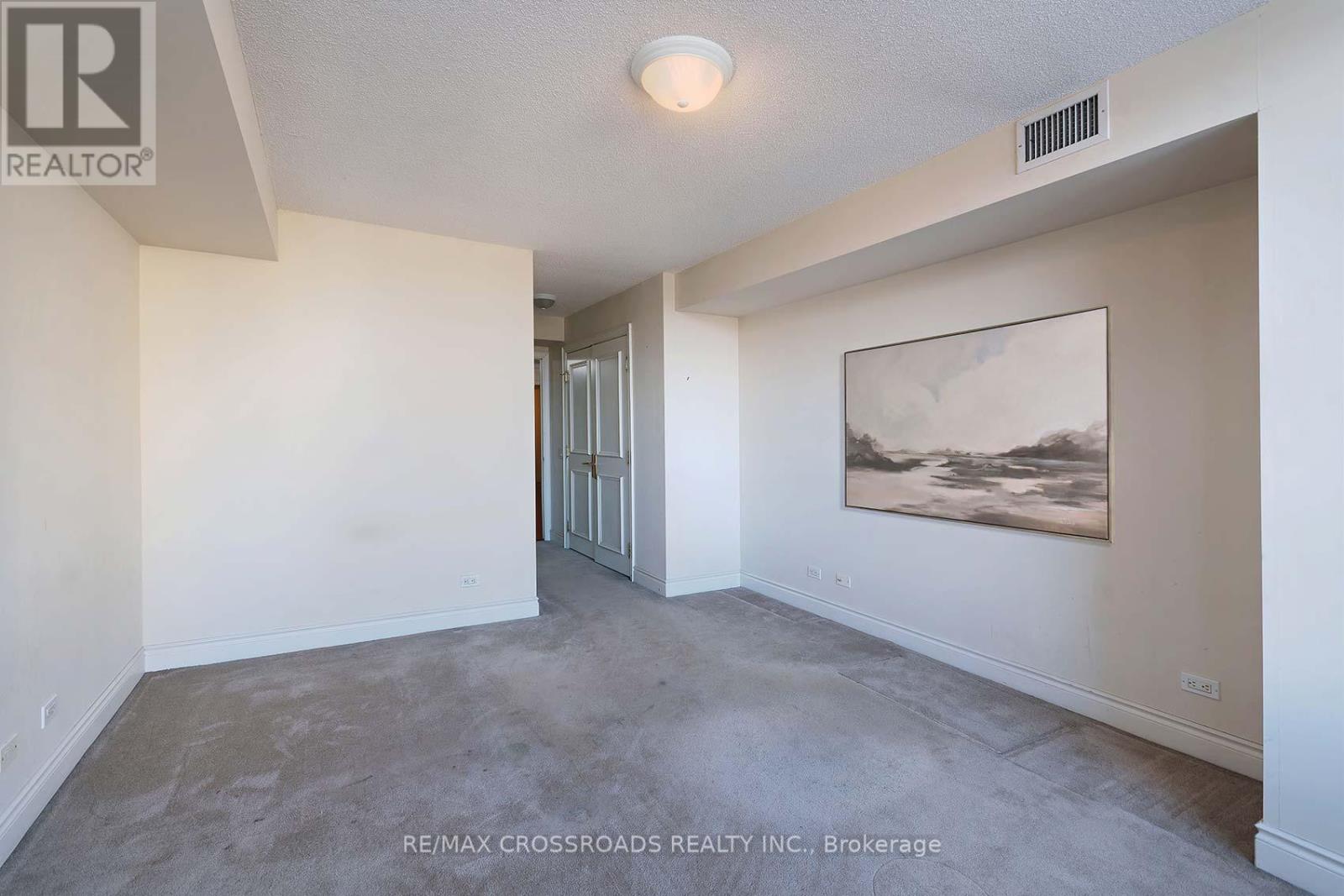 737 - 3600 Yonge Street, Toronto, Ontario  M4N 2N6 - Photo 38 - C12718832