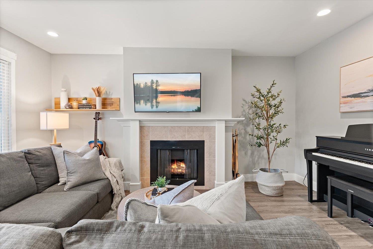 9204 Mcbride Street, Langley, British Columbia  V1M 2R7 - Photo 4 - R3080979