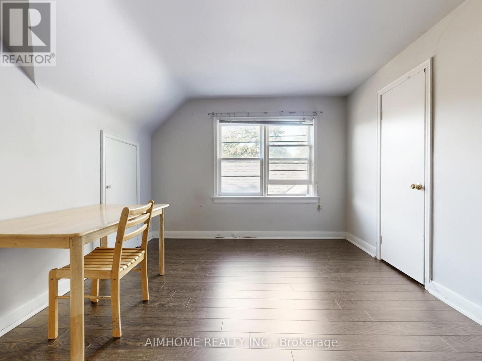 61 Talbot Road, Toronto, Ontario  M2M 1S1 - Photo 23 - C12726352