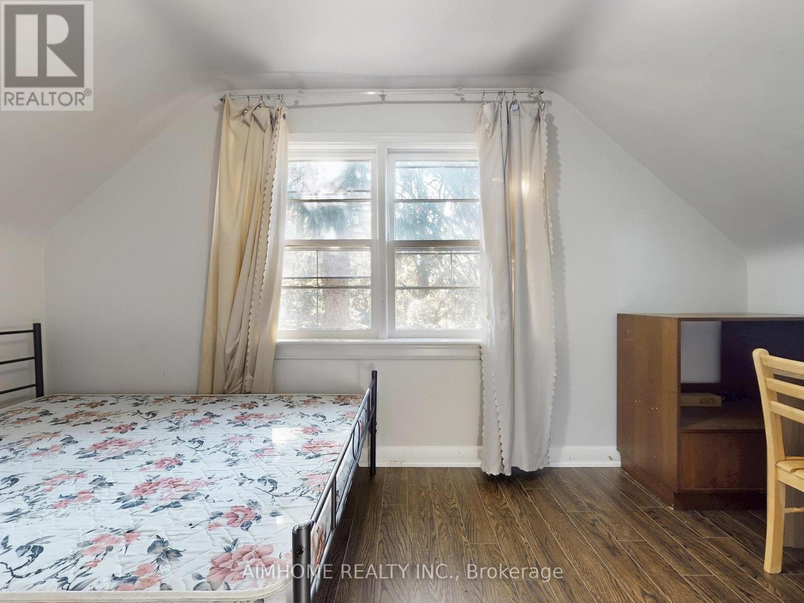 61 Talbot Road, Toronto, Ontario  M2M 1S1 - Photo 26 - C12726352
