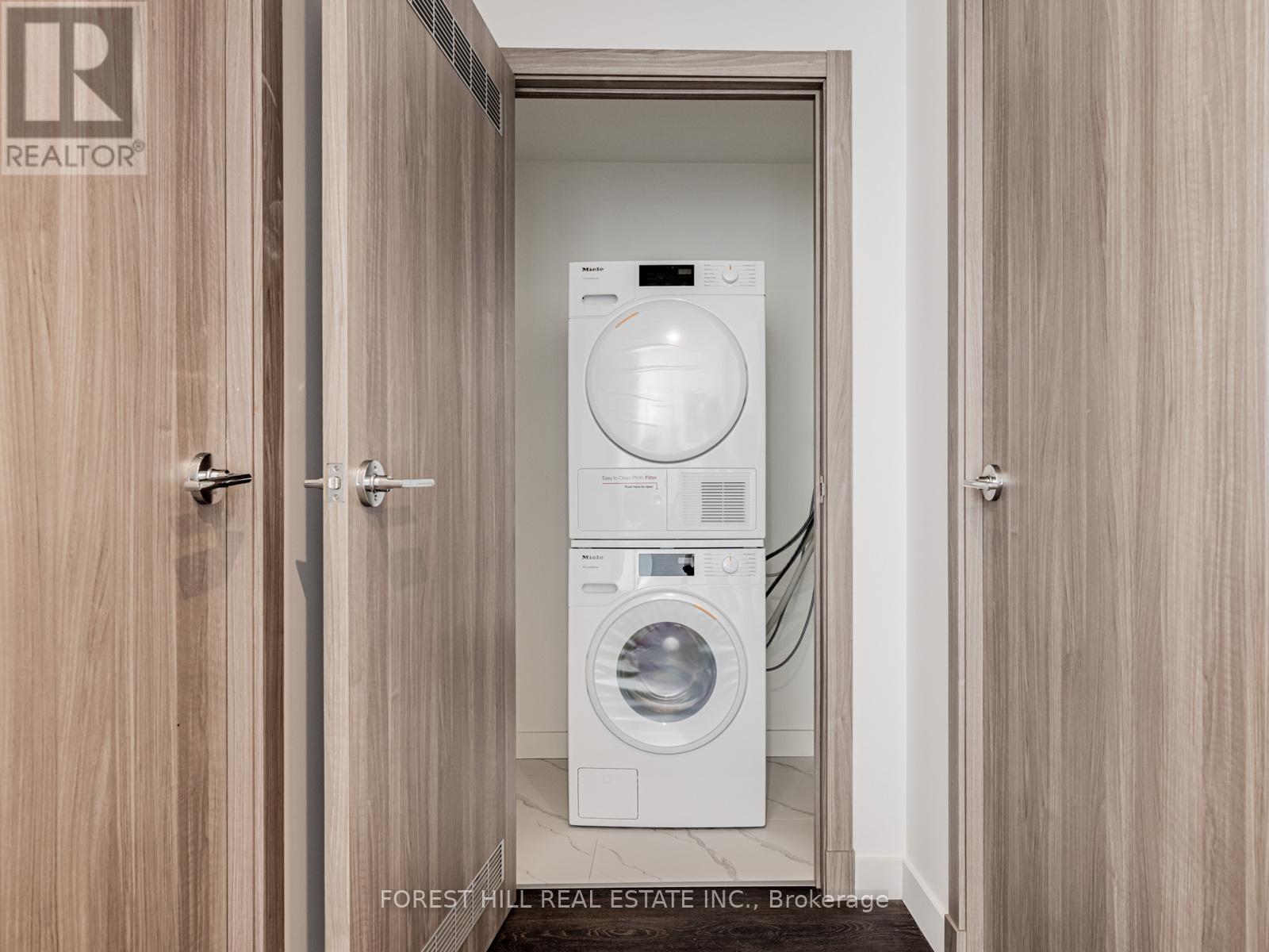 2706 - 27 Mcmahon Drive, Toronto, Ontario  M2K 0J2 - Photo 32 - C12726366