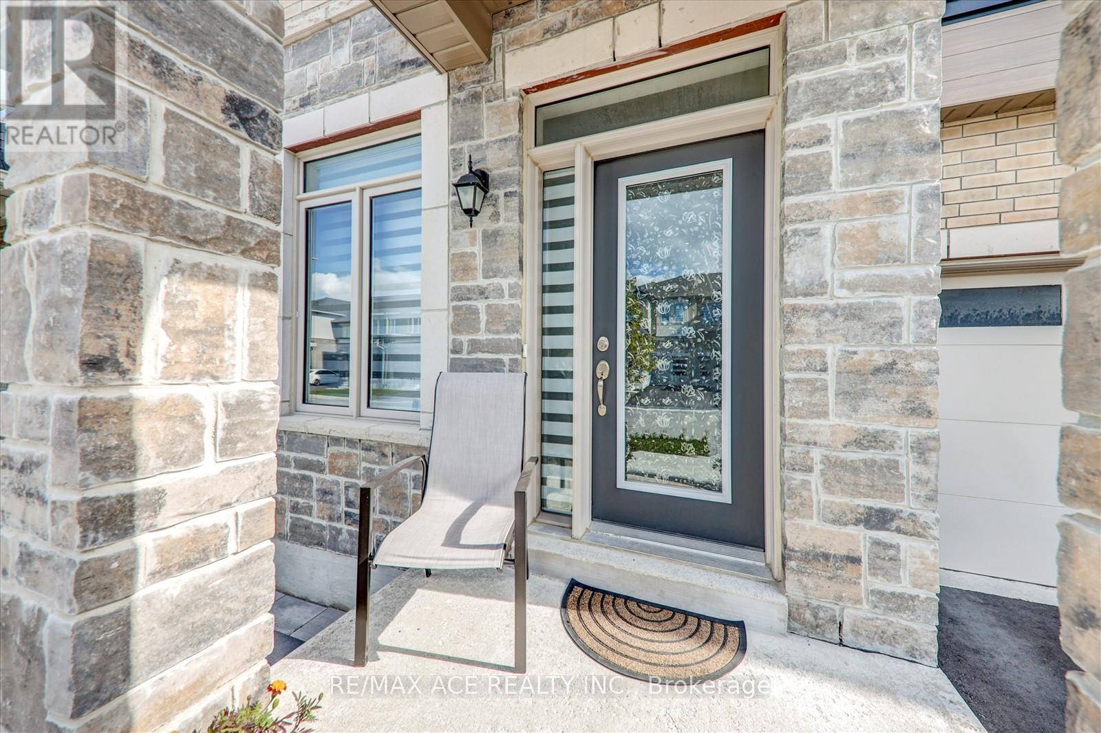 1097 Cameo Street, Pickering, Ontario  L1X 0L7 - Photo 5 - E12726364