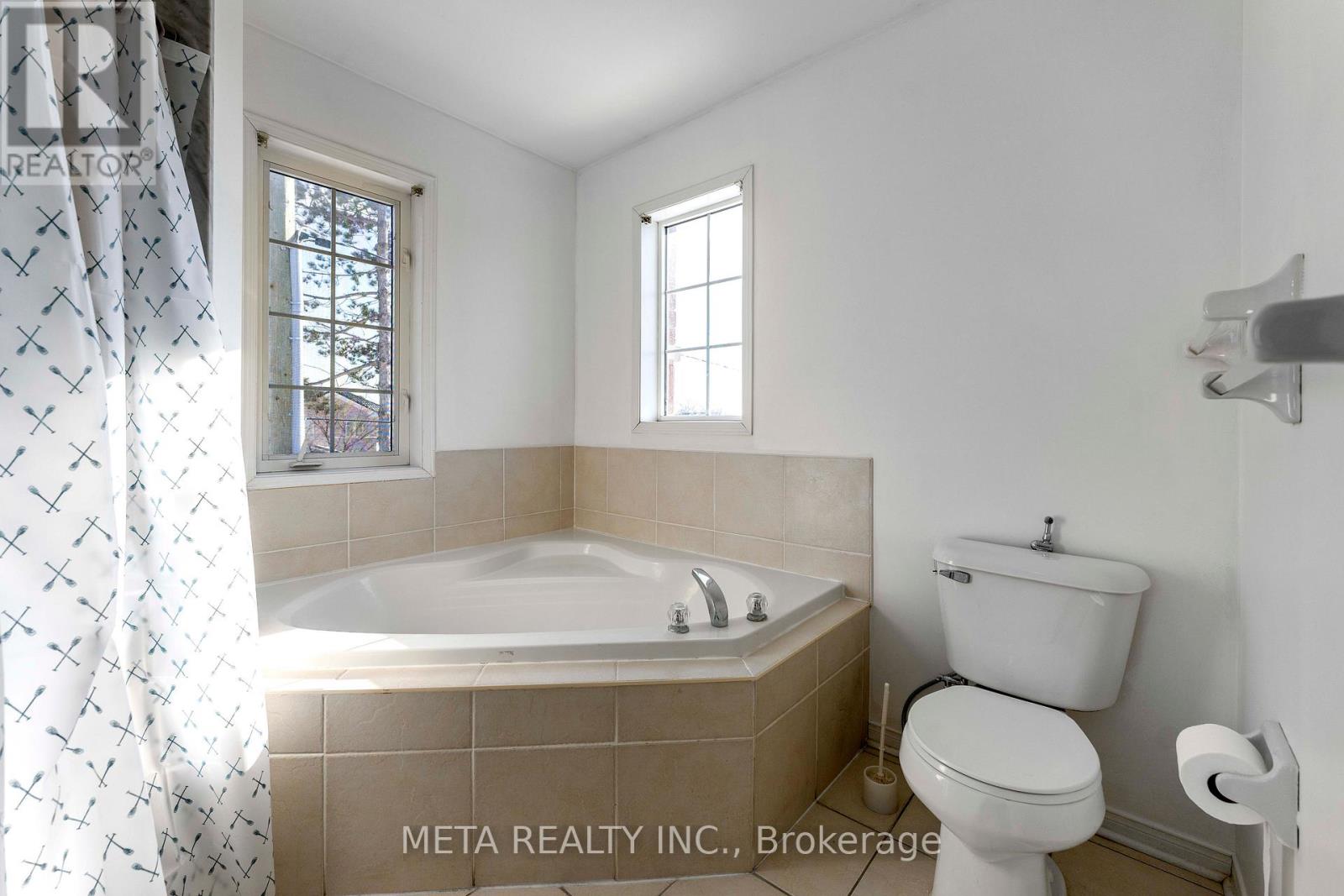 1 Cameron Glen Boulevard, Toronto, Ontario  M1C 5A8 - Photo 11 - E12726374