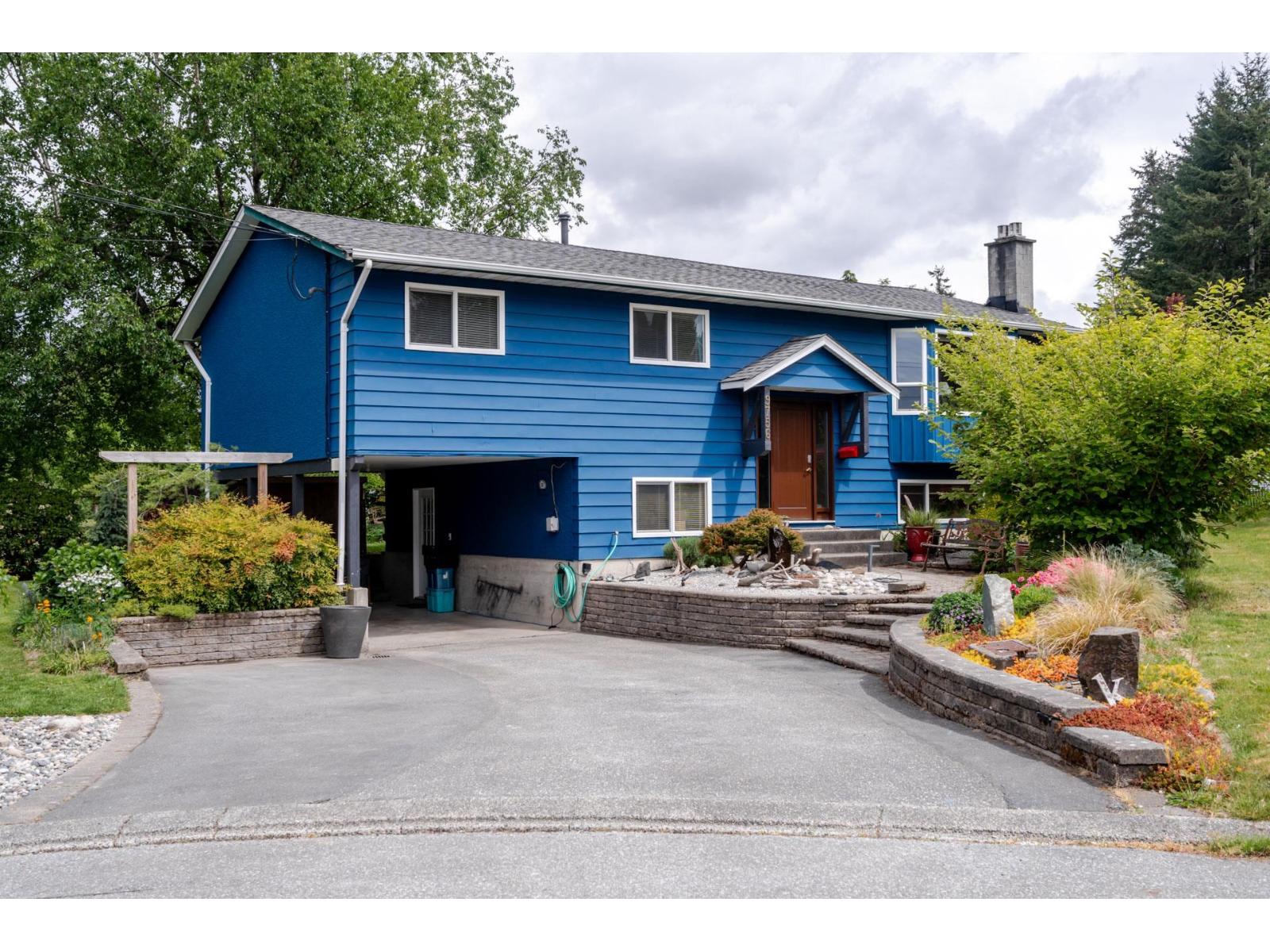 9756 CROWN CRESCENT, Surrey, British Columbia