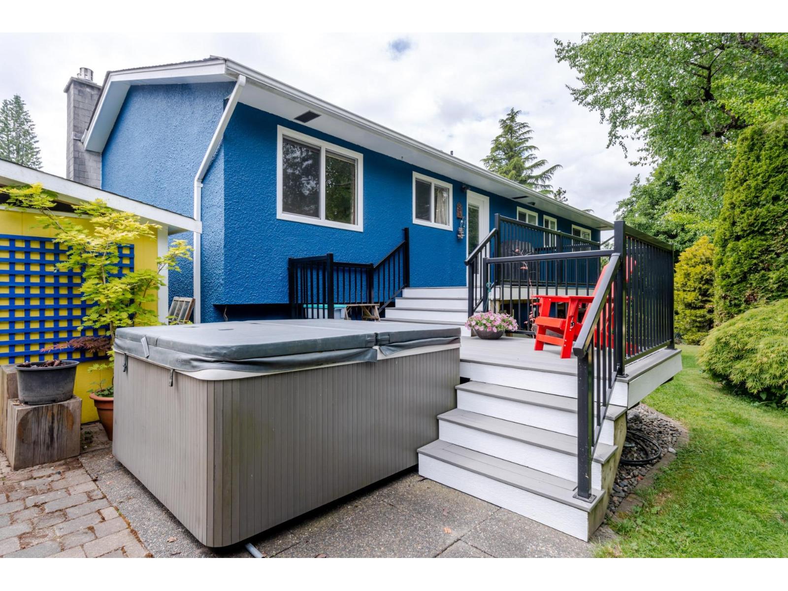 9756 Crown Crescent, Surrey, British Columbia  V3V 6H9 - Photo 33 - R3082769