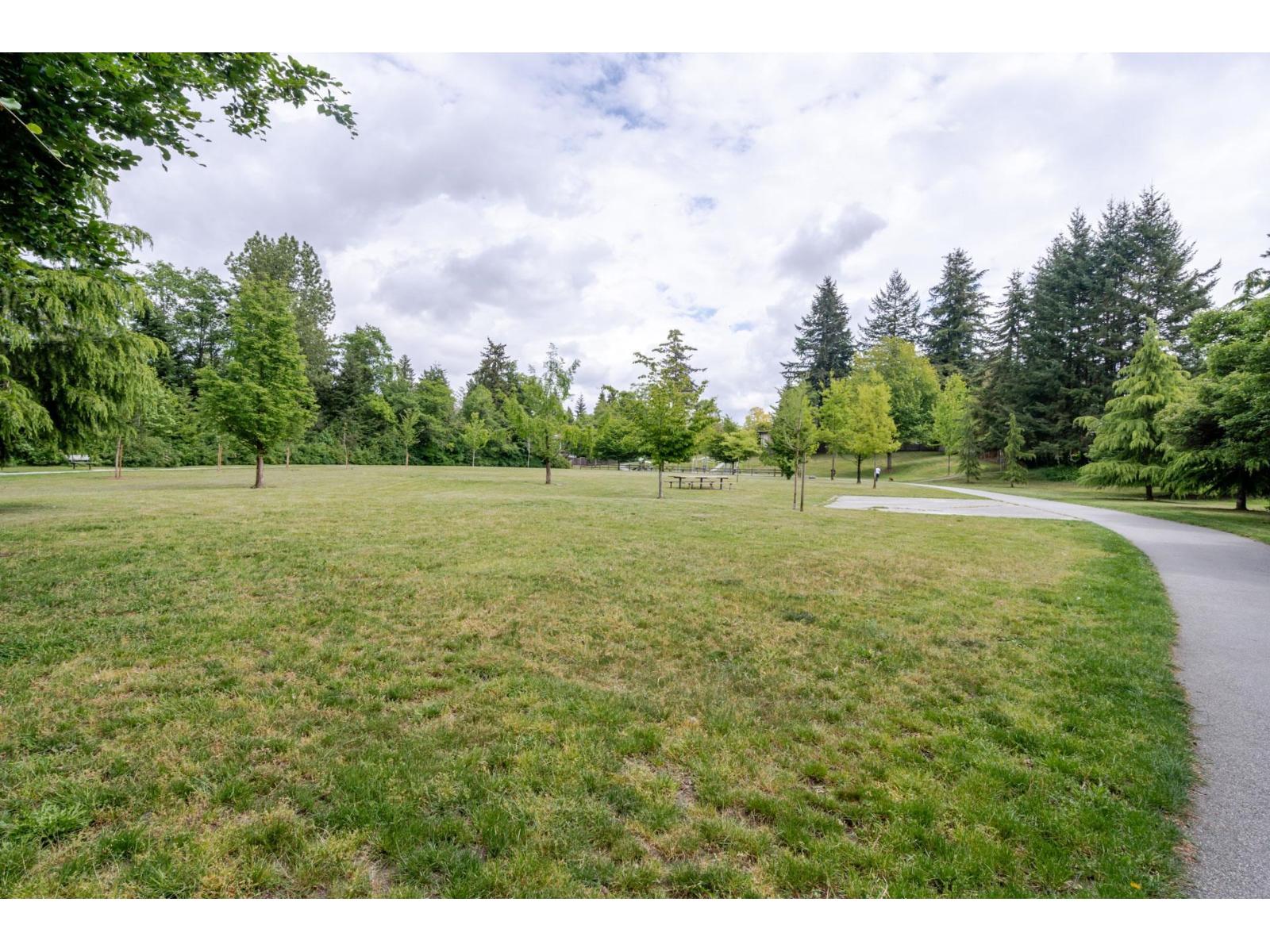 9756 Crown Crescent, Surrey, British Columbia  V3V 6H9 - Photo 39 - R3082769