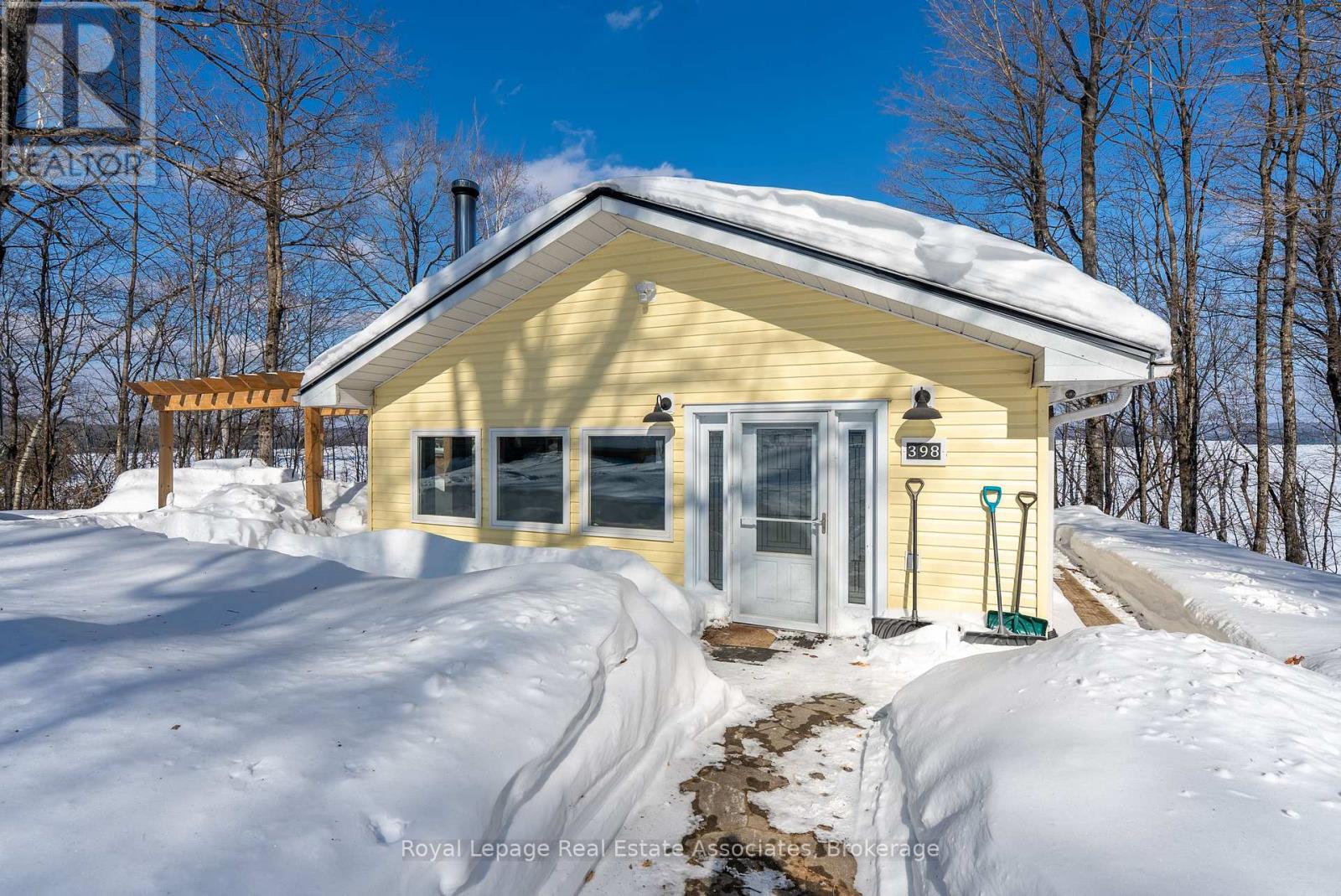 398 Gilbert Bay Lane, Wollaston, Ontario  K0L 1P0 - Photo 4 - X12726170