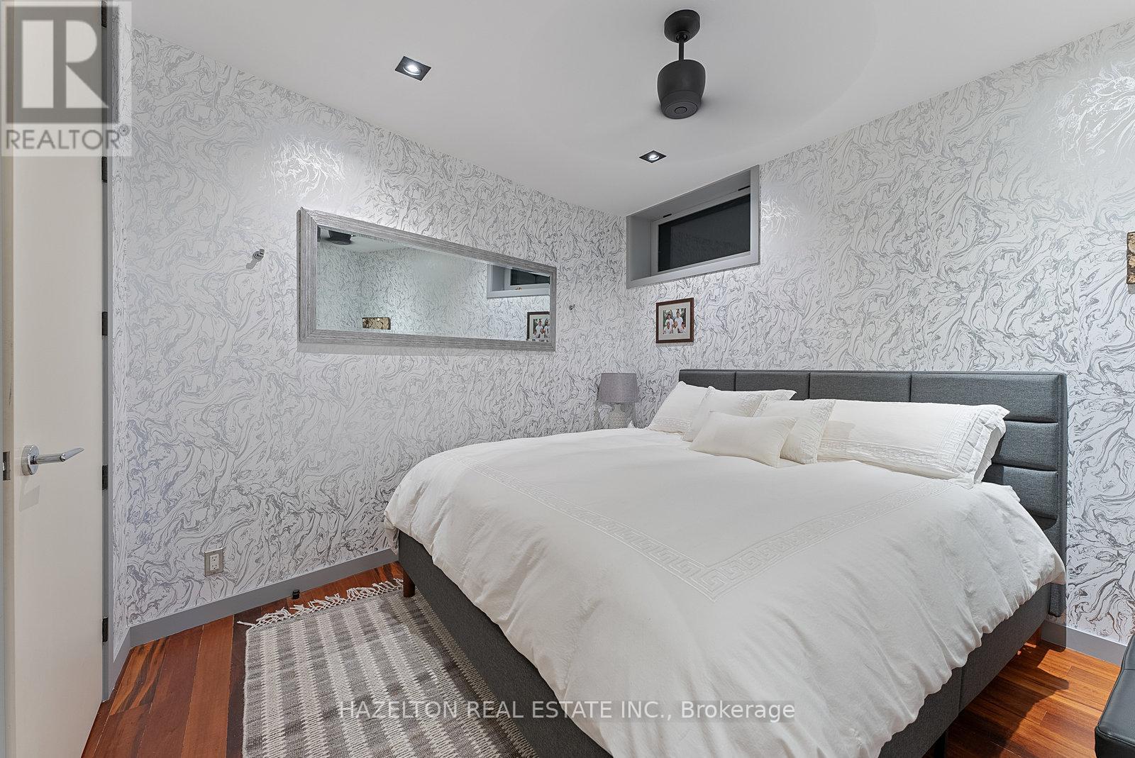 32 Regal Road, Toronto, Ontario  M6H 2J7 - Photo 31 - W12726328