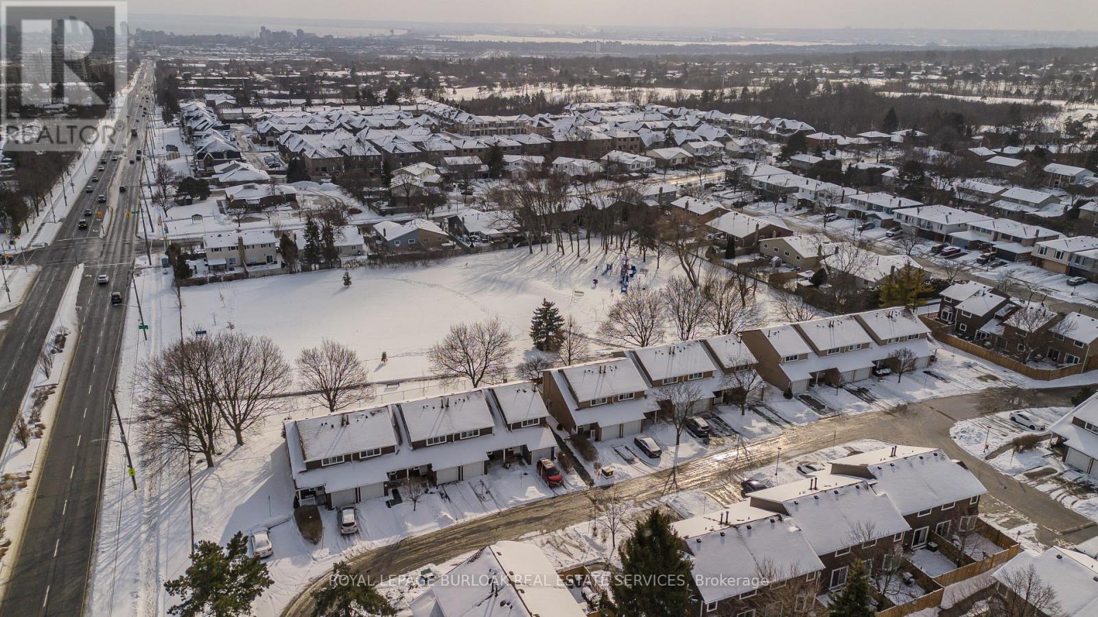 18 - 2185 Fairchild Boulevard, Burlington, Ontario  L7P 3P6 - Photo 5 - W12726340