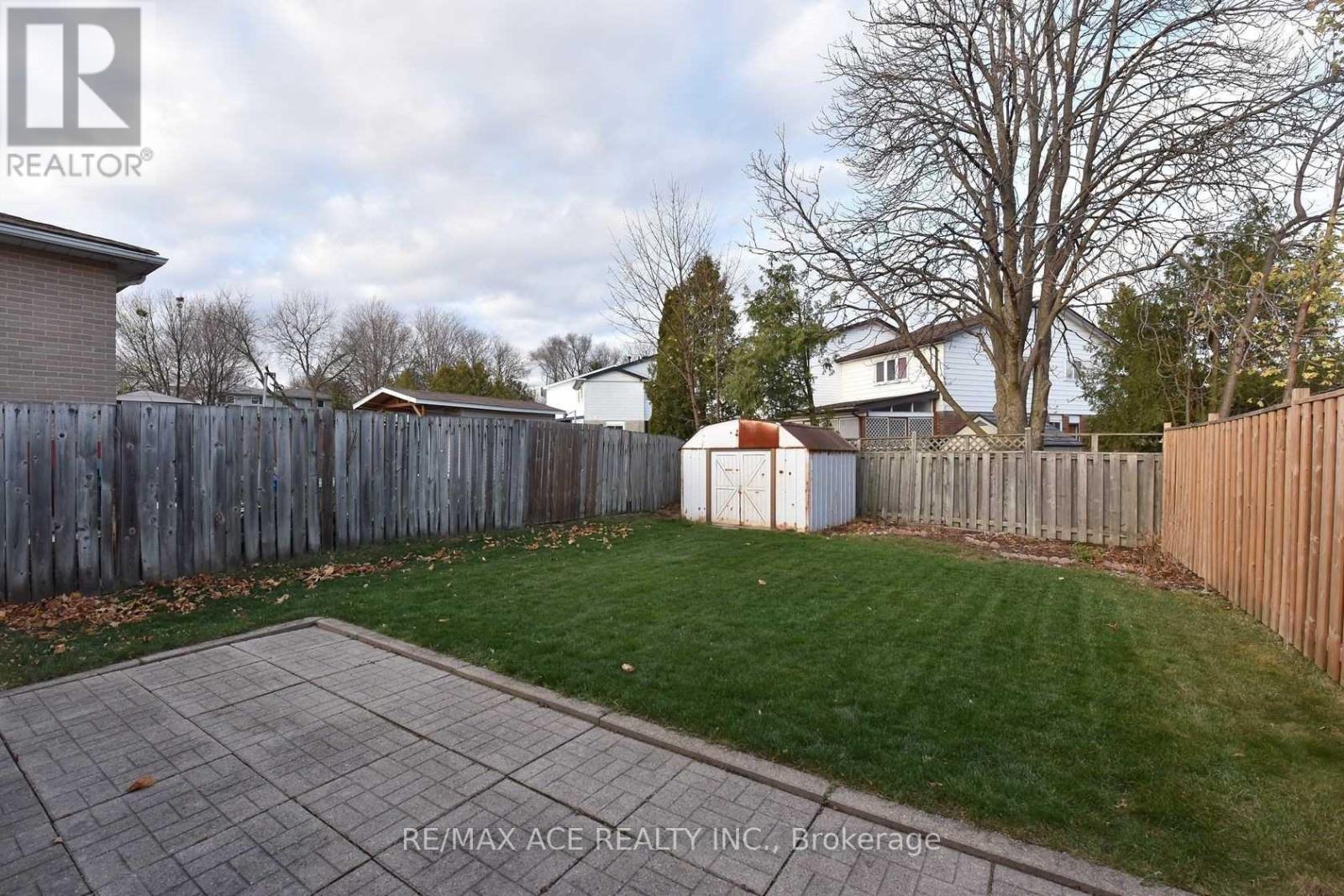 1247 Playford Road, Mississauga, Ontario  L5J 3V9 - Photo 31 - W12726342