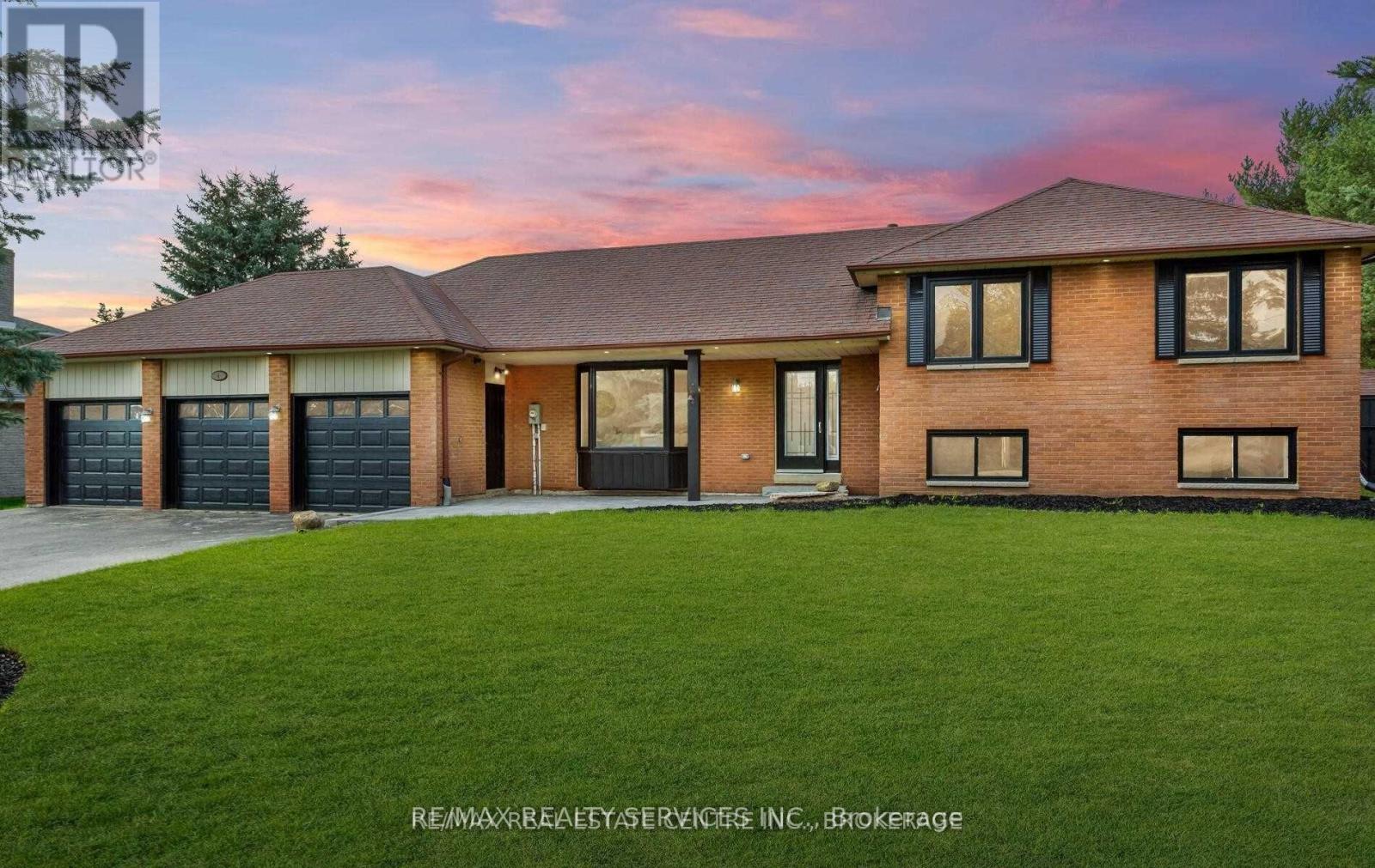 4 BLUE HORIZON COURT, Caledon, Ontario