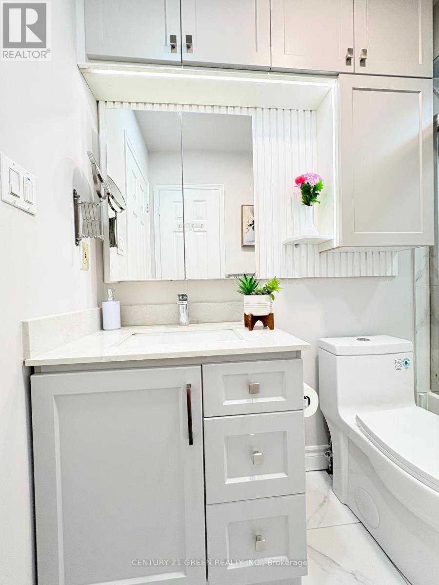 66 Millstone Drive, Brampton, Ontario  L6Y 4P8 - Photo 35 - W12726382