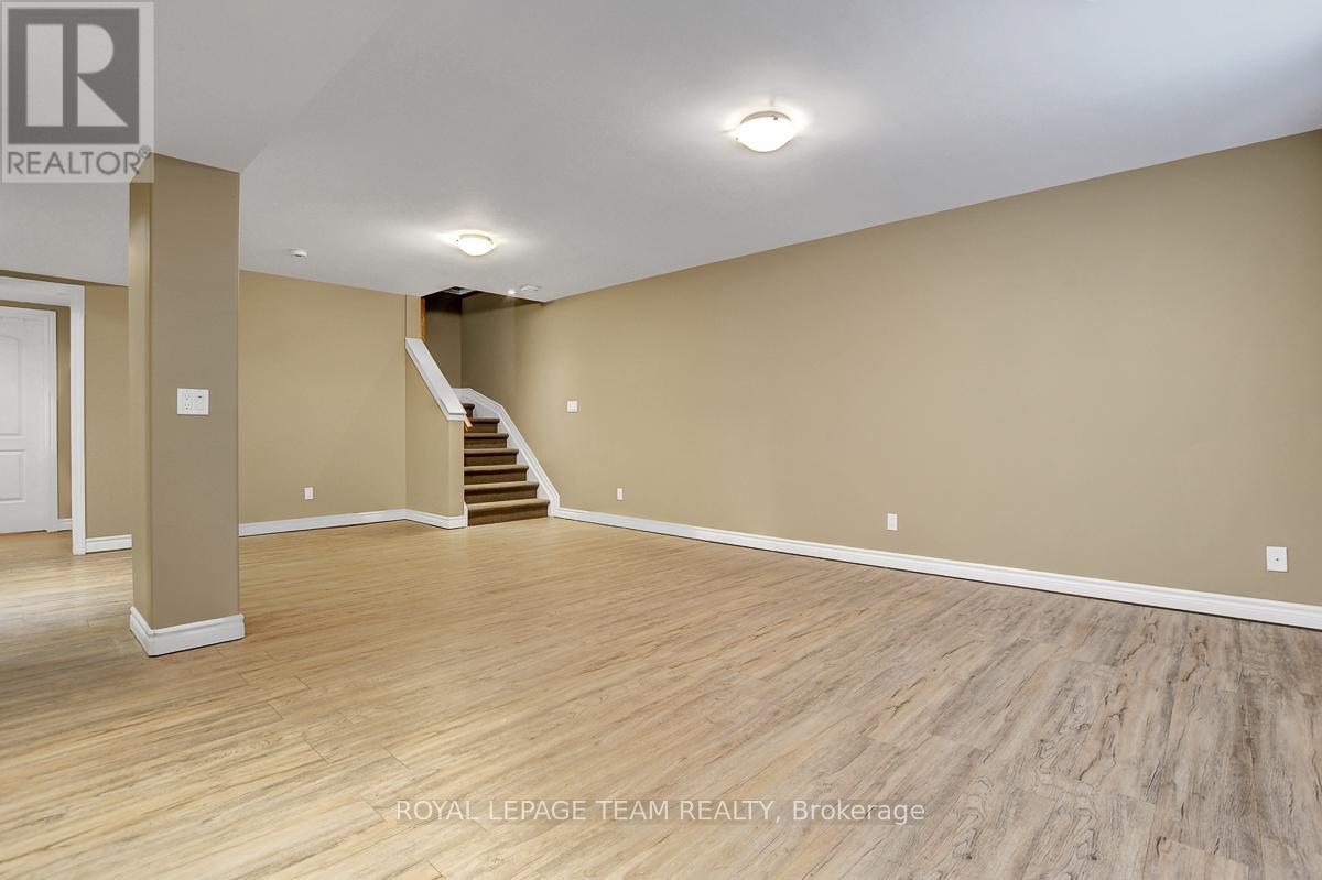 520 Clothier Street W, North Grenville, Ontario  K0G 1J0 - Photo 35 - X12711226