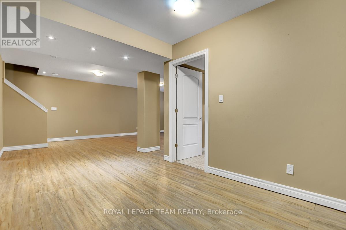 520 Clothier Street W, North Grenville, Ontario  K0G 1J0 - Photo 39 - X12711226