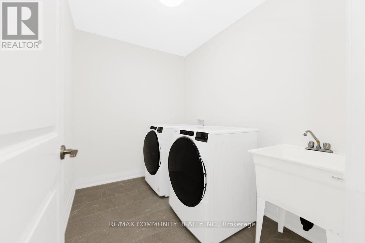 45 - 101 Swales Avenue, Strathroy-Caradoc, Ontario  N7G 1A8 - Photo 21 - X12726332