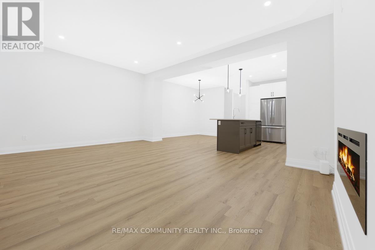 45 - 101 Swales Avenue, Strathroy-Caradoc, Ontario  N7G 1A8 - Photo 8 - X12726332