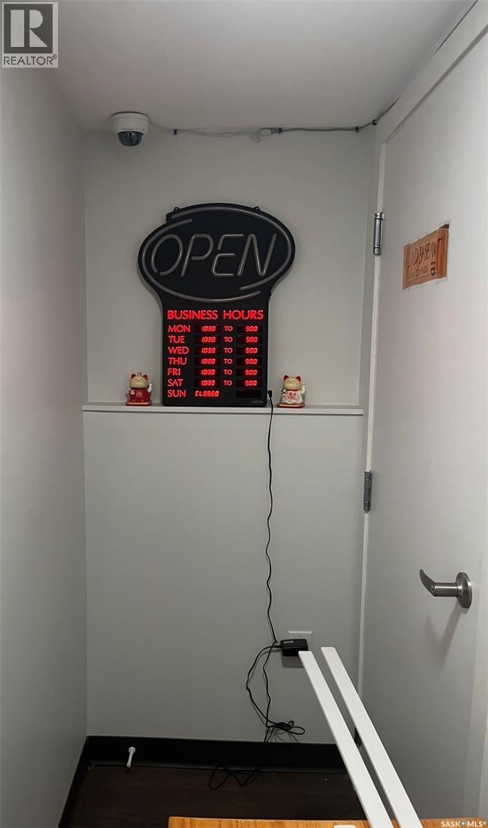 208 Central Street W, Warman, Saskatchewan  S0K 0A1 - Photo 5 - SK027120