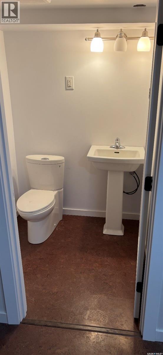 208 Central Street W, Warman, Saskatchewan  S0K 0A1 - Photo 12 - SK027120