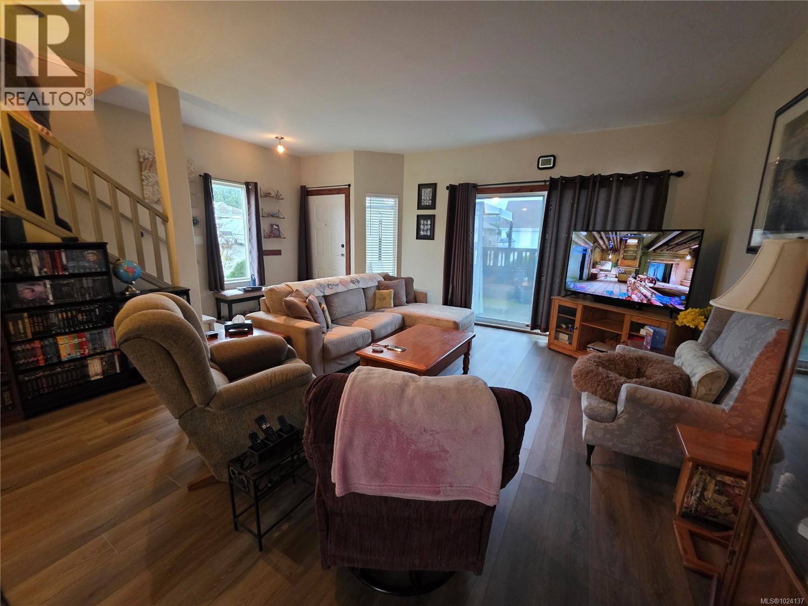 5413 Woodland Cres W, Port Alberni, British Columbia  V9Y 8H1 - Photo 3 - 1024137